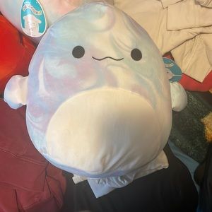 Laslow Squishmallow